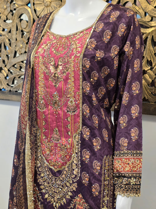 GULBAHAAR - PAKISTANI STYLE SHARARA SET