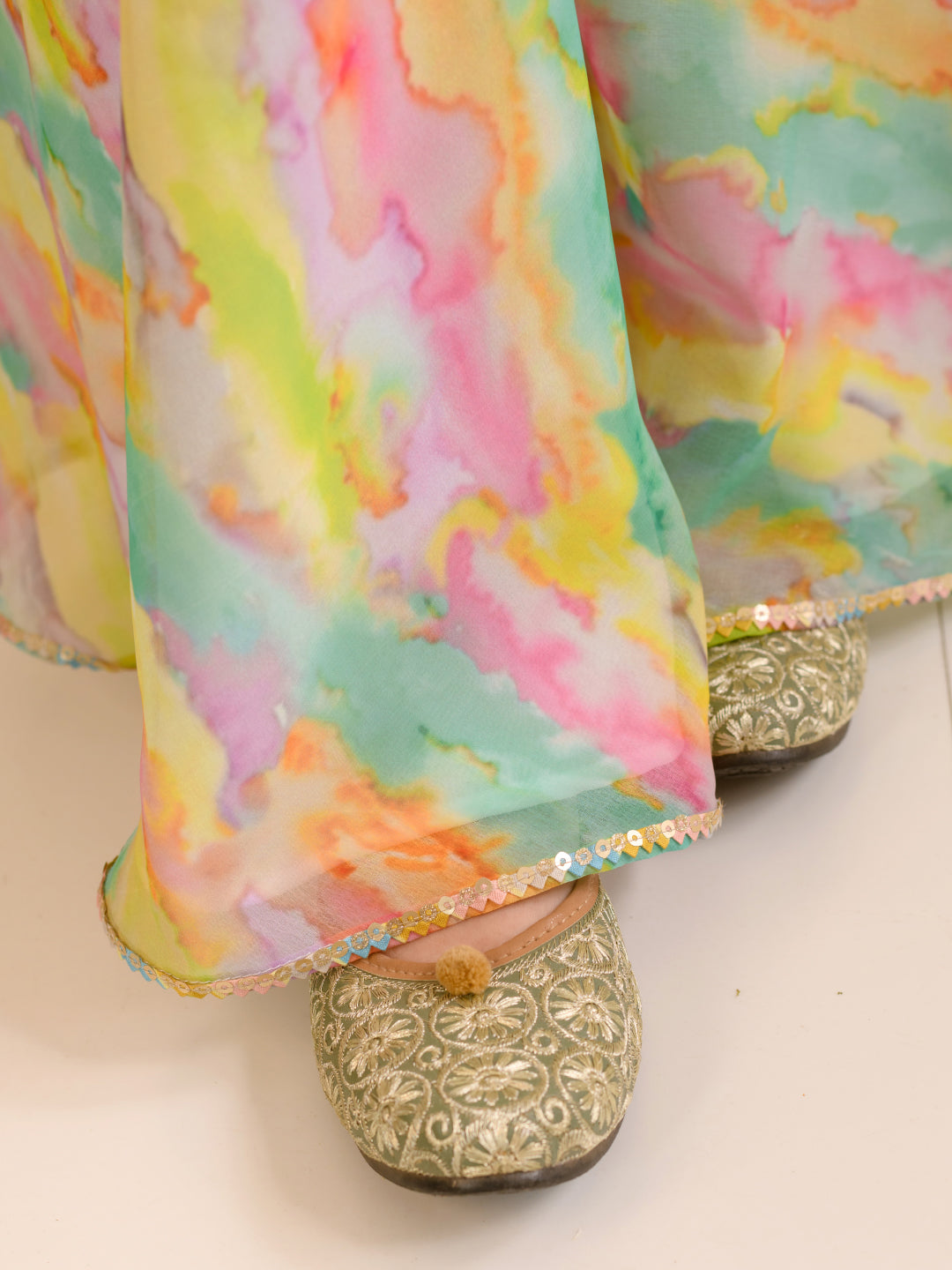 TUTTI FRUITY GHARARA SET