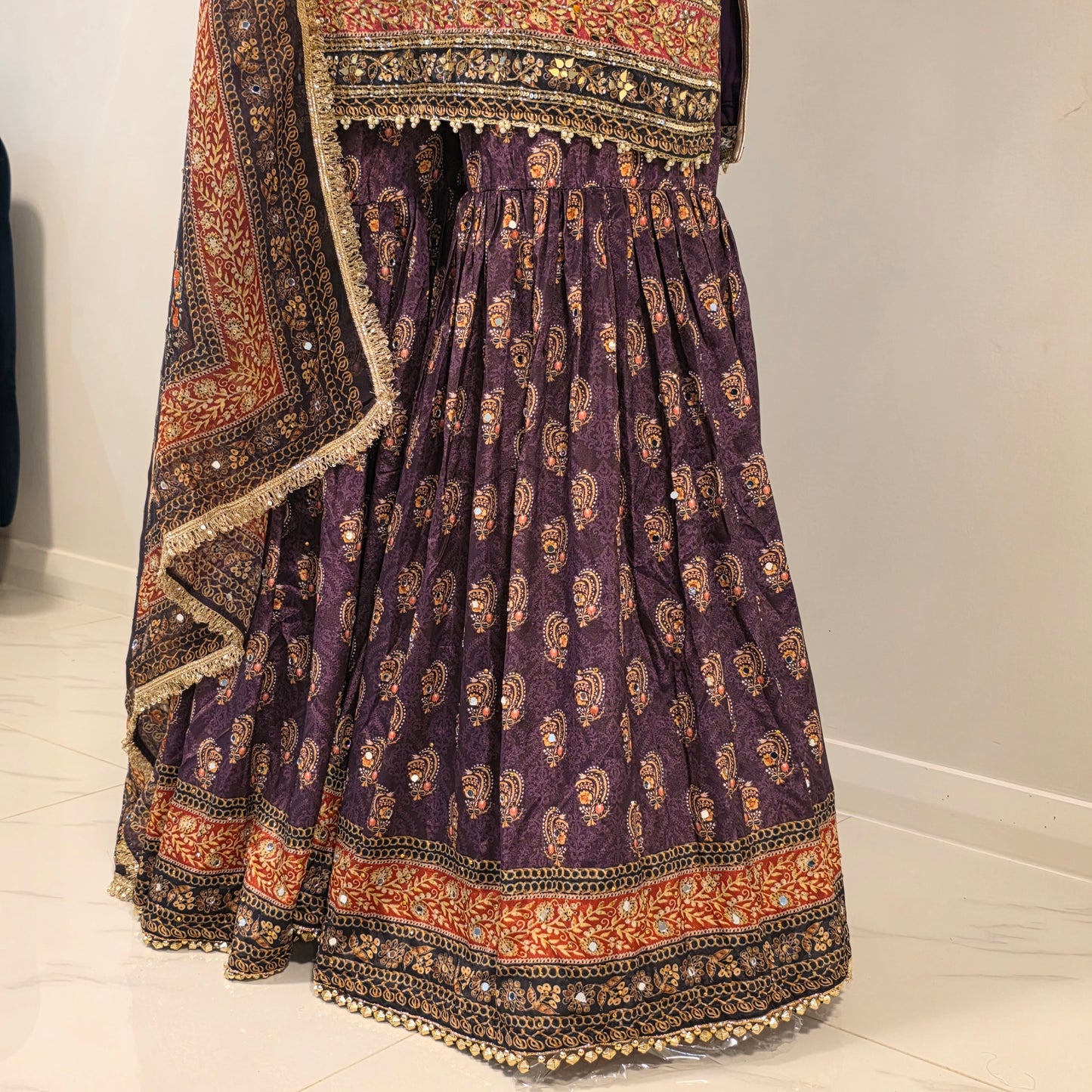 GULBAHAAR - PAKISTANI STYLE SHARARA SET