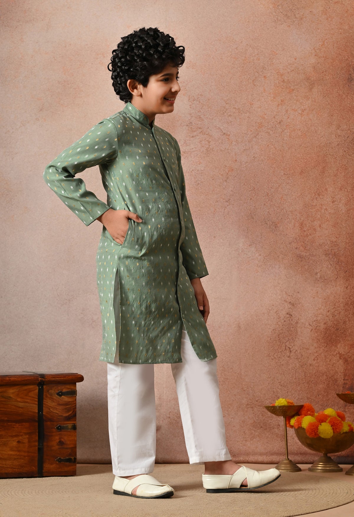 AARUSH GREEN KURTA SET