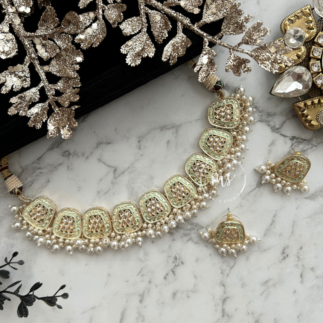 SUHANI - GREEN NECKLACE SET