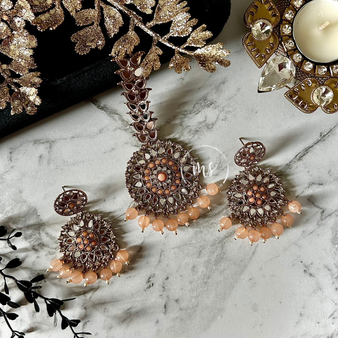 SAANVI - ORANGE TIKKA SET