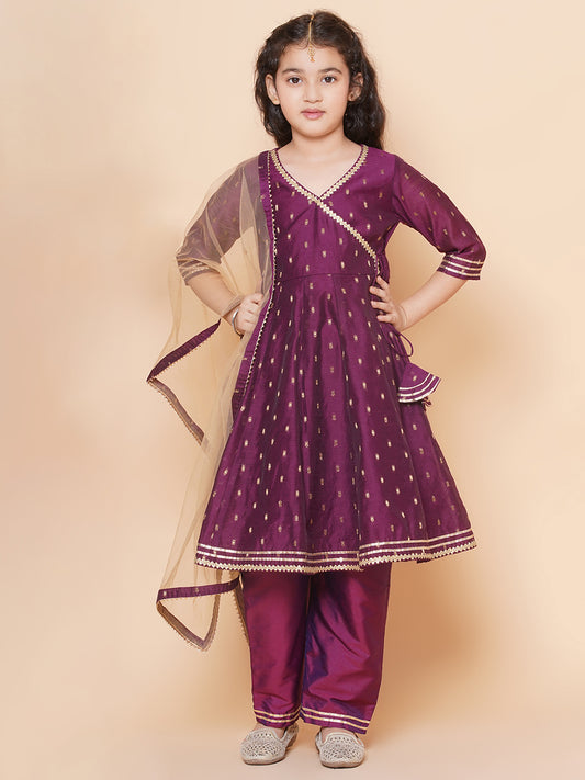 AMIRA - KURTA SET