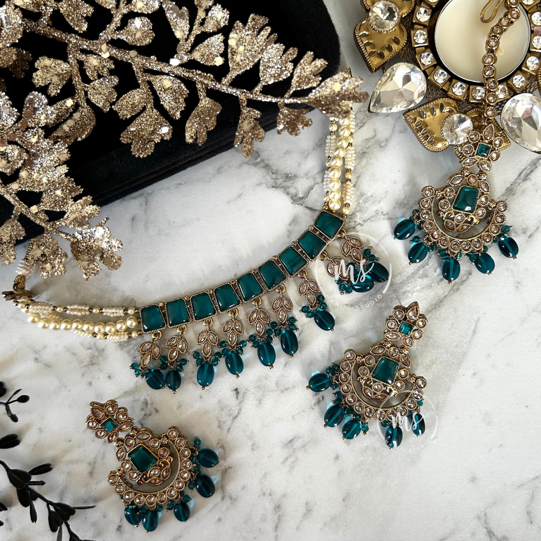 AAMIRA - TURQUOISE CHOKER SET